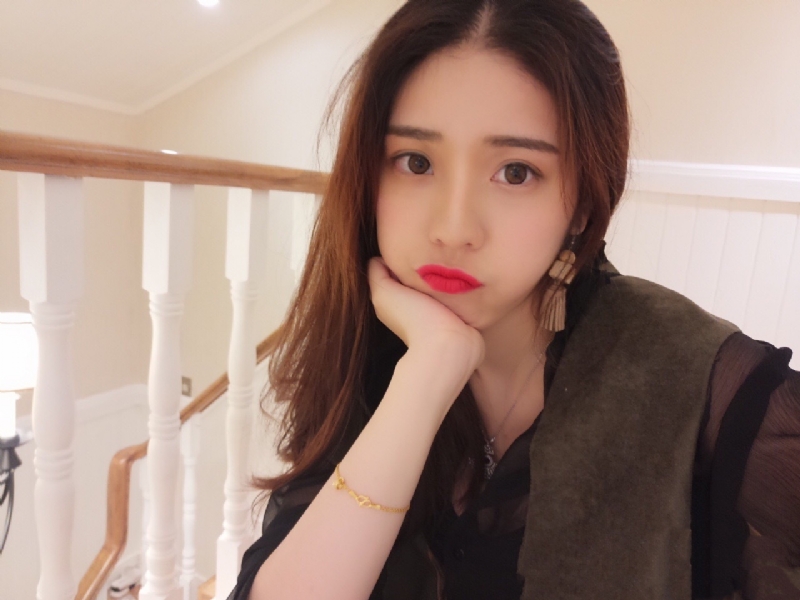 陈怡的第一张照片--杭州上门女婿服务网